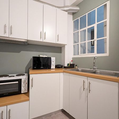 Spacious Apt For 5 Guests Next To Acropolis&Metro Athens Ngoại thất bức ảnh