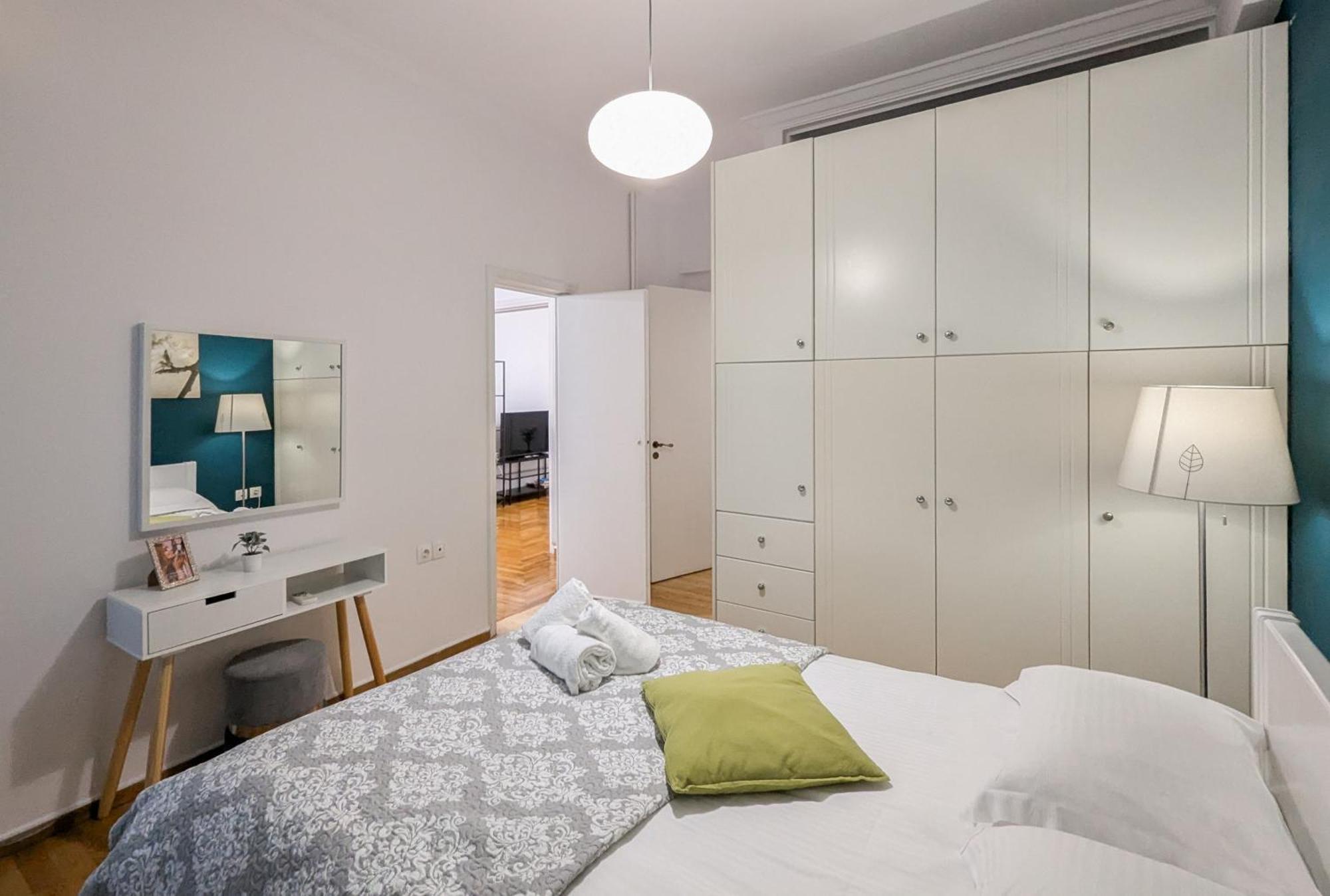 Spacious Apt For 5 Guests Next To Acropolis&Metro Athens Ngoại thất bức ảnh