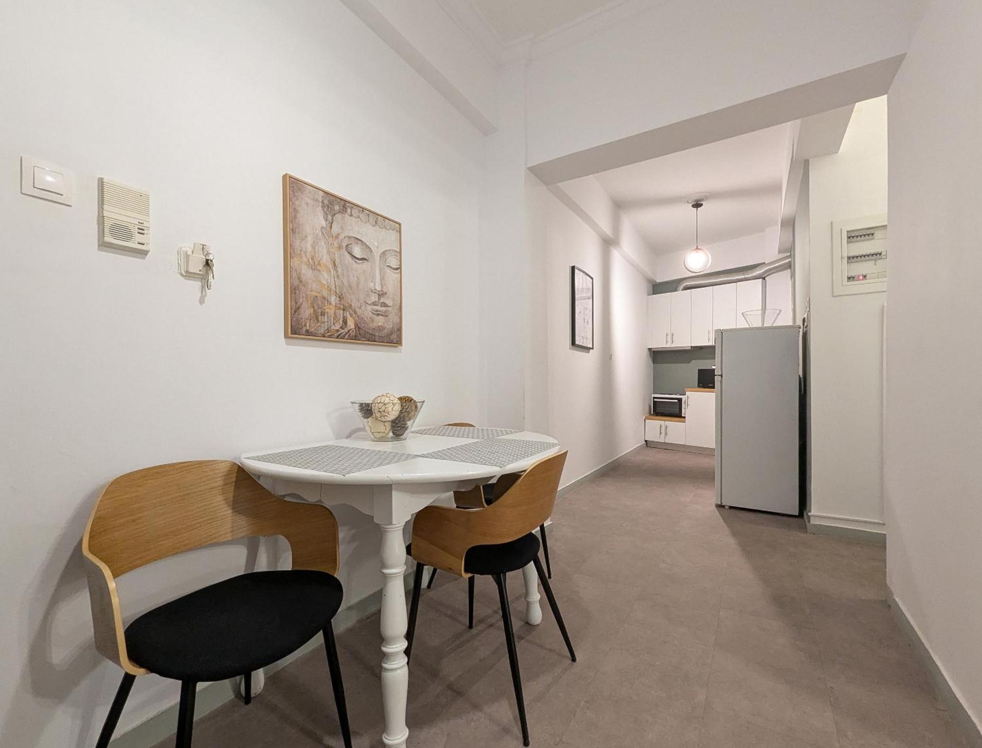 Spacious Apt For 5 Guests Next To Acropolis&Metro Athens Ngoại thất bức ảnh